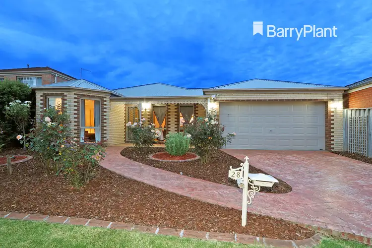 28 Delfin Court, Rowville VIC 3178