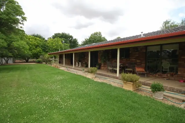 Second view of Homely house listing, 5 Laurel Road, Wagga Wagga NSW 2650