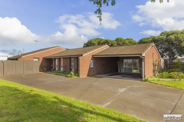 Second view of Homely house listing, 2 Inala Court, Marshall VIC 3216