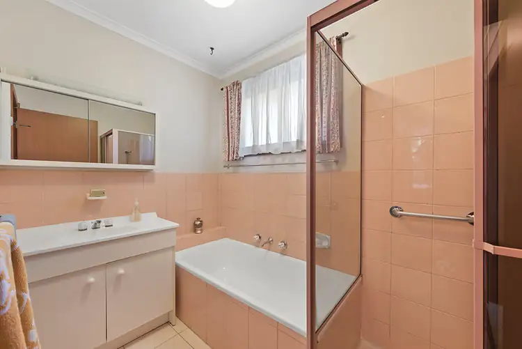 Fourth view of Homely unit listing, 4/37 Grandview Grove, Rosanna VIC 3084