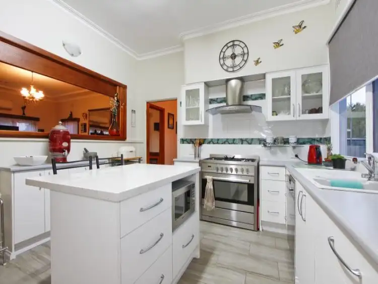 Second view of Homely house listing, 170 Macarthur Street, Sale VIC 3850