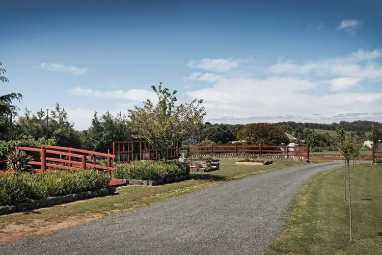 Second view of Homely house listing, 17 Jeffery Street, Carlsruhe VIC 3442