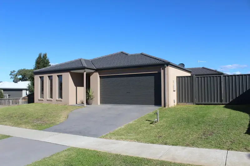 Main view of Homely house listing, 1 Melanie Court, Sale VIC 3850
