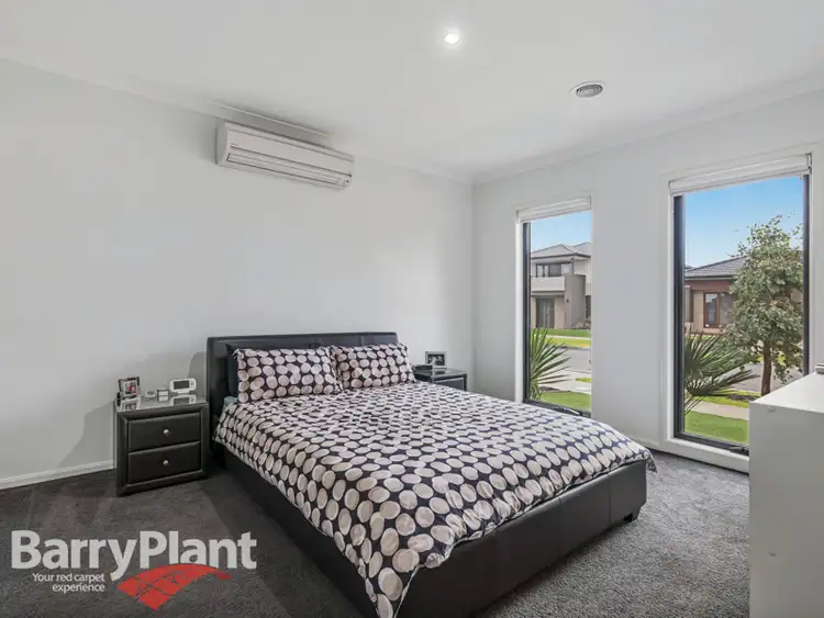 Second view of Homely house listing, 21 Fleur Way, Truganina VIC 3029