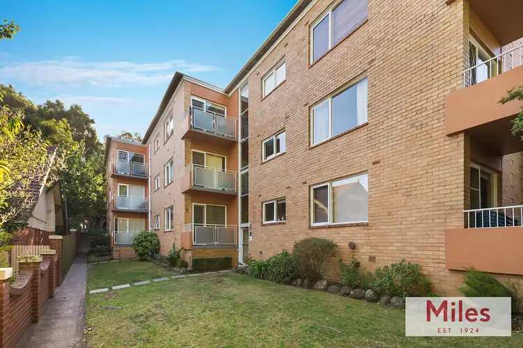 Main view of Homely apartment listing, 2/147 Marshall Street, Ivanhoe VIC 3079