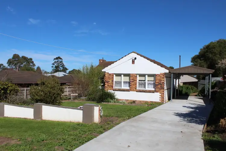 Second view of Homely house listing, 7 Elgin Street, Sale VIC 3850