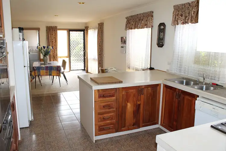 Fourth view of Homely house listing, 4 Bunerong Court, Narre Warren South VIC 3805