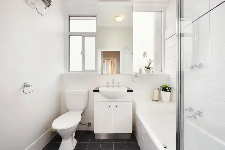 Fifth view of Homely apartment listing, 3/19 Kensington Road, South Yarra VIC 3141