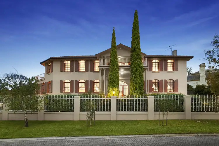 Second view of Homely house listing, 7 Robb Close, Bulleen VIC 3105