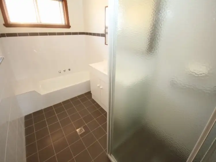 Second view of Homely house listing, 28 Geneva Cres, Lake Albert NSW 2650