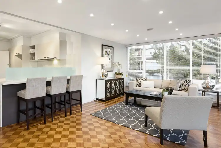 Fourth view of Homely apartment listing, 1A/45A Ormond Esplanade, Elwood VIC 3184