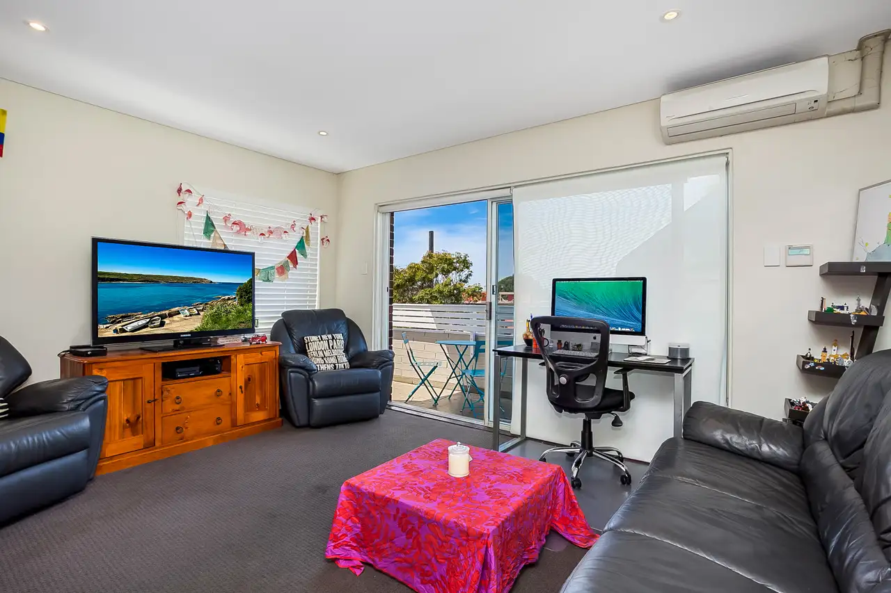 Main view of Homely apartment listing, 5/14 Westminster Avenue, Dee Why NSW 2099