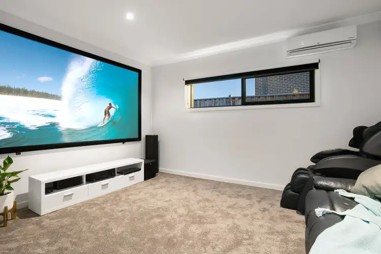 Fifth view of Homely house listing, 2 Dendron Court, Doreen VIC 3754