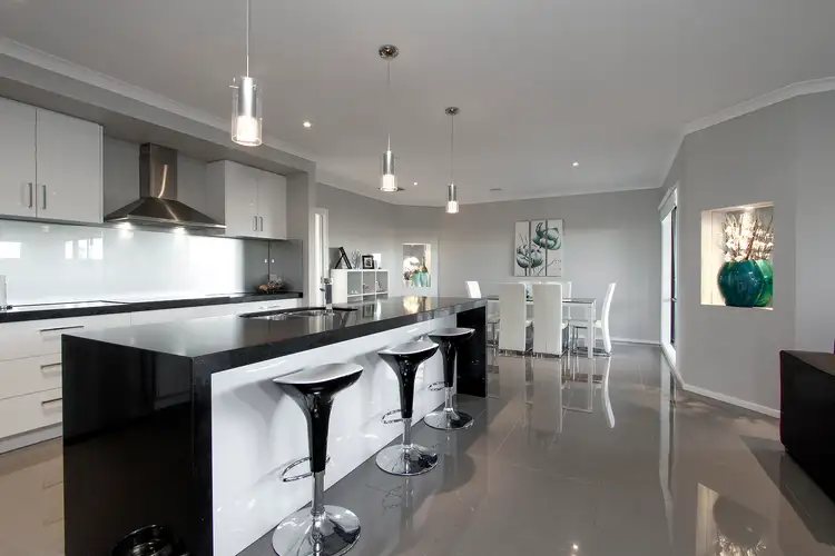 Sixth view of Homely house listing, 5 Gooch Court, Sale VIC 3850