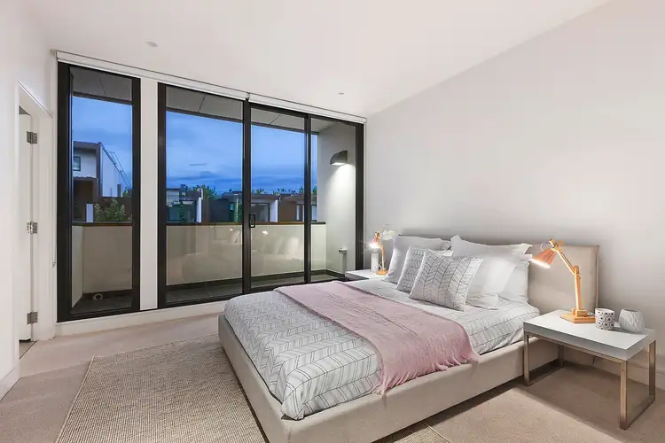 Sixth view of Homely house listing, 19/4 Gascoyne Street, Canterbury VIC 3126