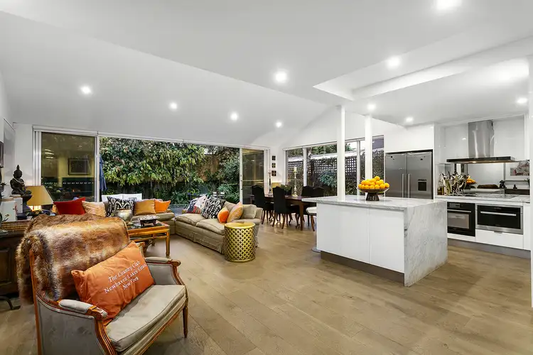 21A Douglas Street, Toorak VIC 3142