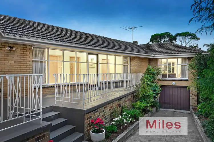 40 Station Road, Rosanna VIC 3084