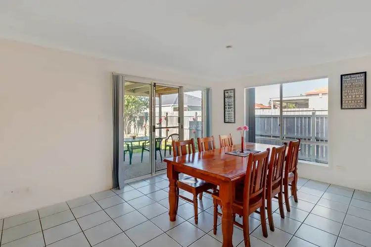 Fifth view of Homely house listing, 2a Coolabah Crescent, Bridgeman Downs QLD 4035
