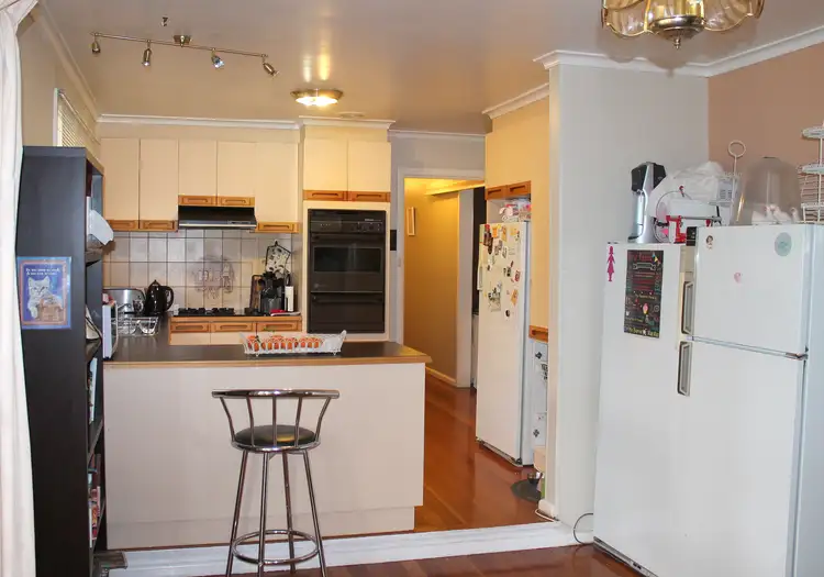Fifth view of Homely house listing, 7 Clark Court, Berwick VIC 3806