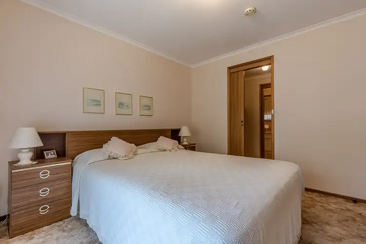 Fifth view of Homely house listing, 9 Helen Crescent, Sale VIC 3850