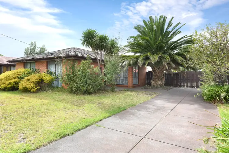 Main view of Homely house listing, 8 Enfield Place, Craigieburn VIC 3064
