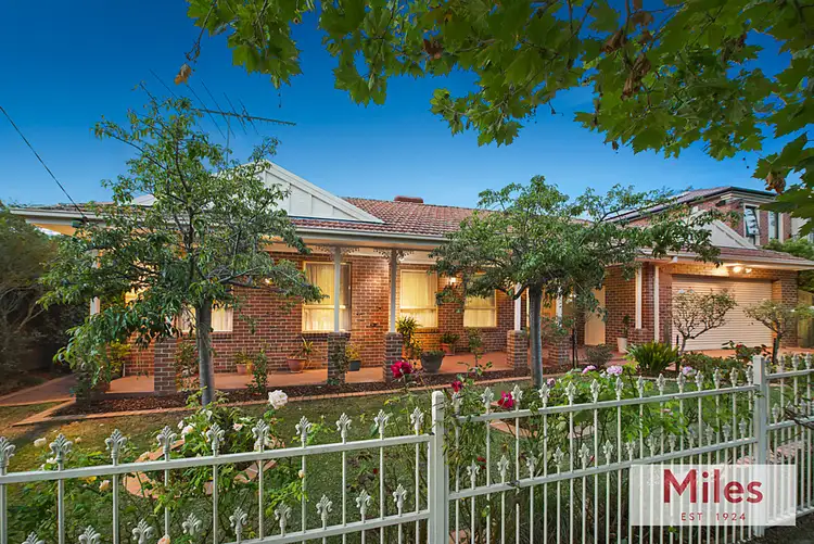 32 Ailsa Grove, Ivanhoe VIC 3079
