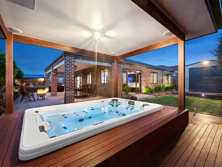 Second view of Homely house listing, 21 Breenview Place, Doreen VIC 3754