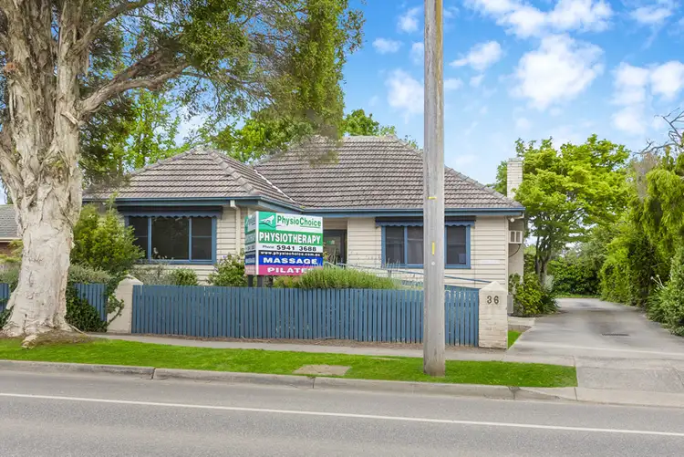 36 Main Street, Pakenham VIC 3810