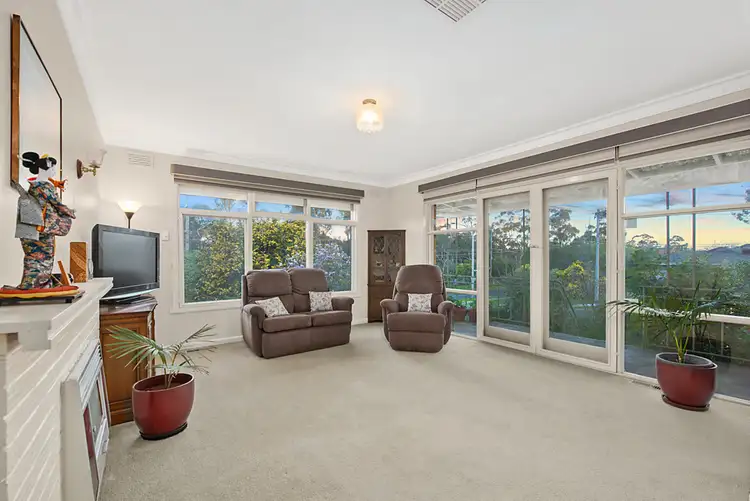 Second view of Homely house listing, 7 Braeside Avenue, Rosanna VIC 3084