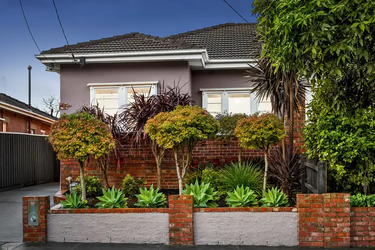 33 Sinclair Avenue, Glen Iris VIC 3146