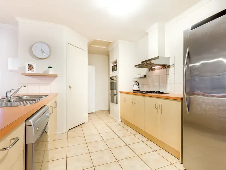 Fourth view of Homely house listing, 19 Lynbridge Crescent, Tarneit VIC 3029