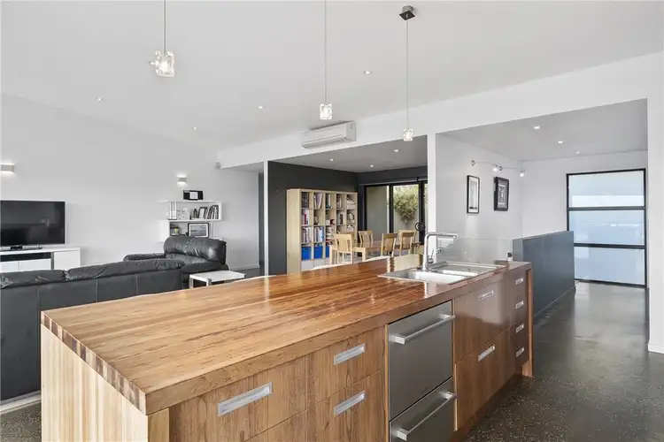 Sixth view of Homely house listing, 2 Sheldon Place, West Hobart TAS 7000