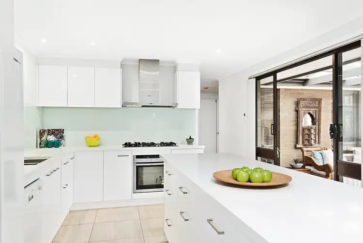 Second view of Homely house listing, 4 Ekari Court, Yallambie VIC 3085