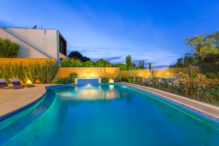 208 Noble Street, Newtown VIC 3220