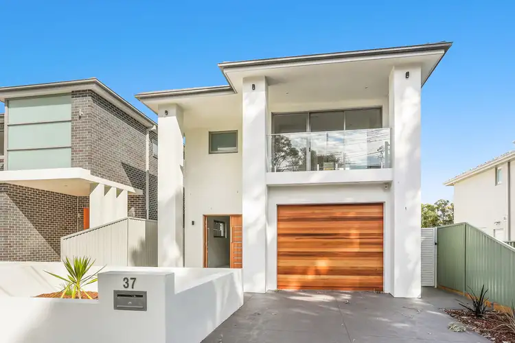 37a Ogilvy Street, Peakhurst NSW 2210