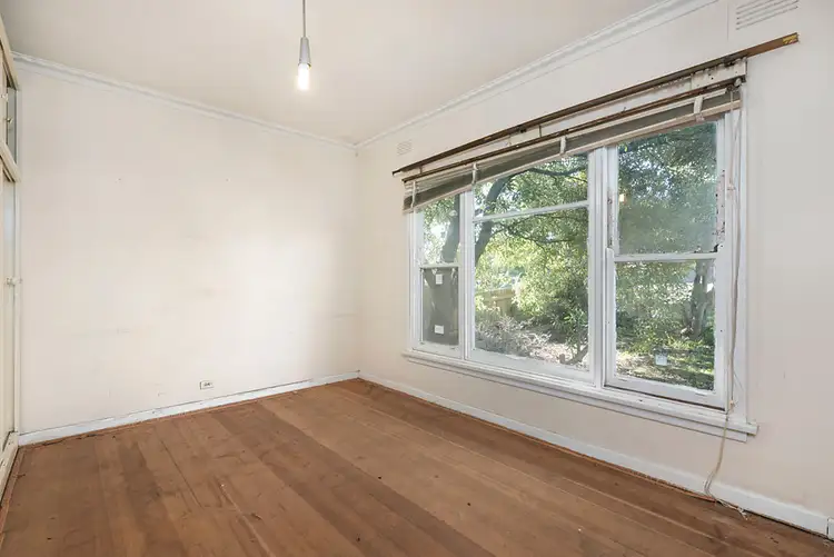 Fourth view of Homely house listing, 5 Munro Street, Macleod VIC 3085