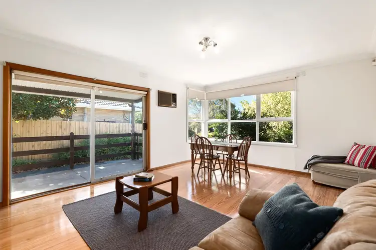 Second view of Homely house listing, 7 Bambra Court, Vermont VIC 3133