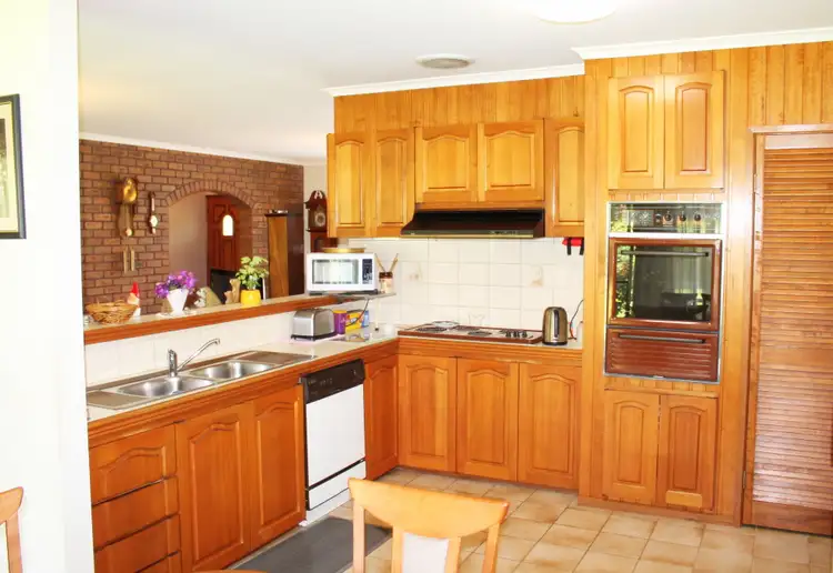 Fourth view of Homely house listing, 1 Renda Court, Narre Warren North VIC 3804