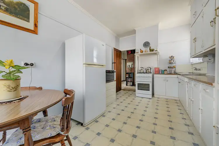 Fourth view of Homely house listing, 5 Daphne Crescent, Bellfield VIC 3081