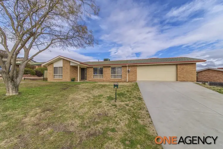 18 Smeaton Circuit, Banks ACT 2906
