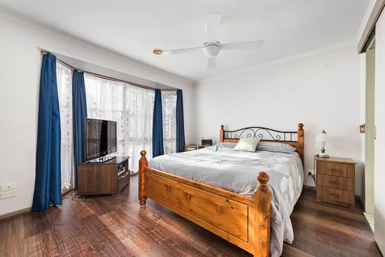 Sixth view of Homely house listing, 15 Tania Crt, Carrum Downs VIC 3201