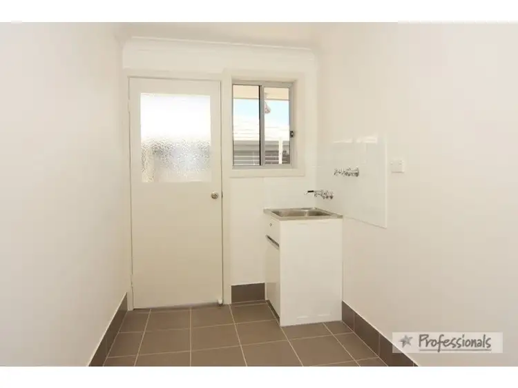 Sixth view of Homely house listing, 21 Kennedy Street, Armidale NSW 2350