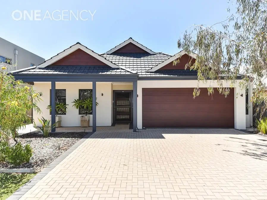 Main view of Homely house listing, 18 Fulbrooke Loop, Canning Vale WA 6155