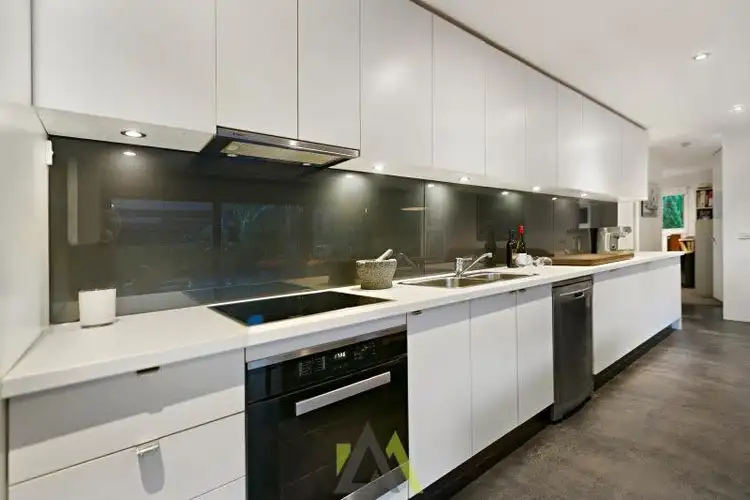 Fifth view of Homely house listing, 5 Raphael Crescent, Frankston VIC 3199