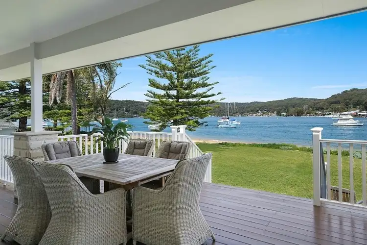 374 Booker Bay Road, Booker Bay NSW 2257