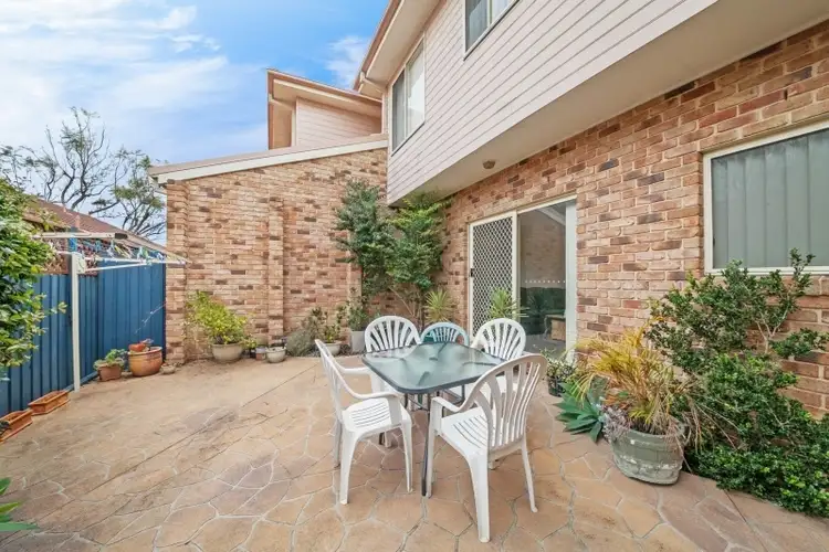 2/86 Cambridge Street, Umina Beach NSW 2257