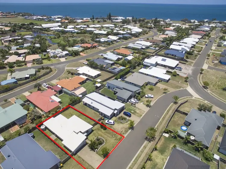 8 Starfish Crescent, Bargara QLD 4670