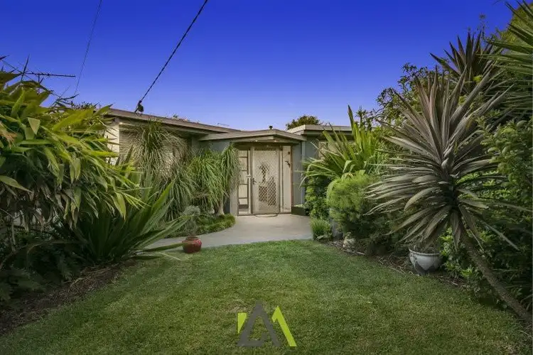 1 Burleigh Court,, Frankston VIC 3199