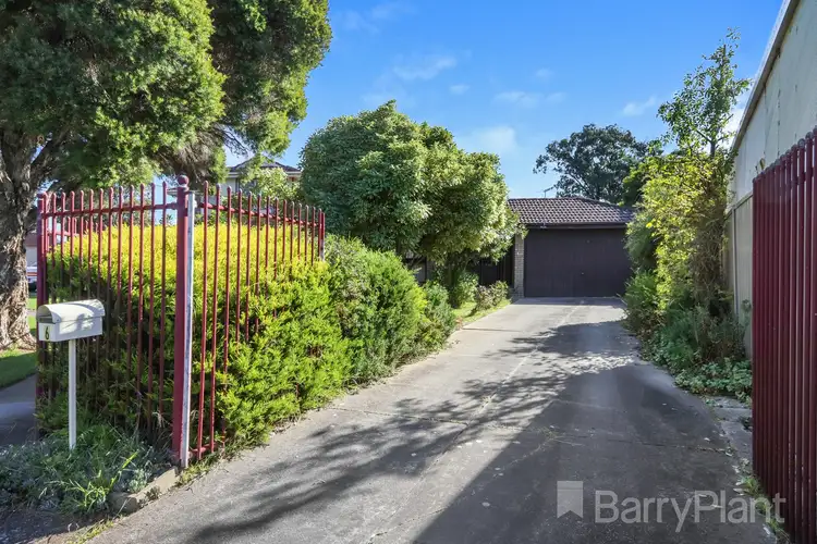 6 Pershore Court, Westmeadows VIC 3049
