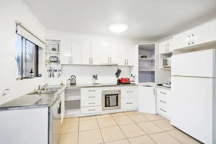 Sixth view of Homely apartment listing, 3/6 Ninth Avenue, Palm Beach QLD 4221
